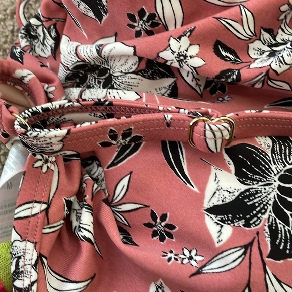 Kona Sol One Piece Swim Suit - Picture 7 of 8